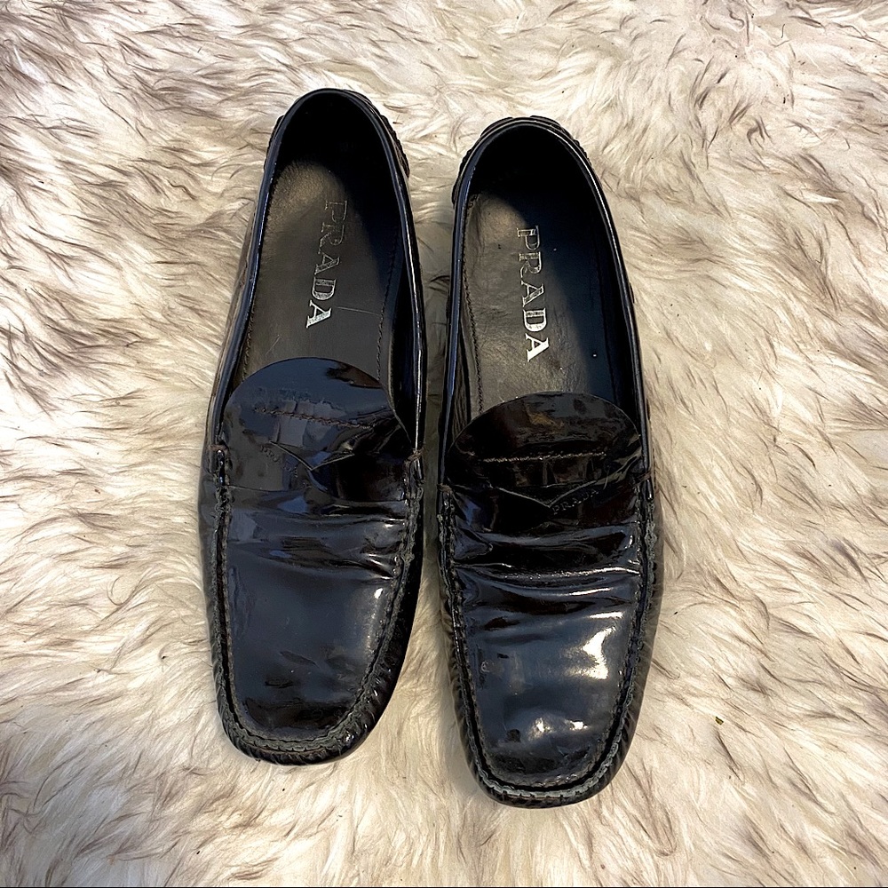 PRADA Black Leather Loafer Flats With Gridded Rubber Sole